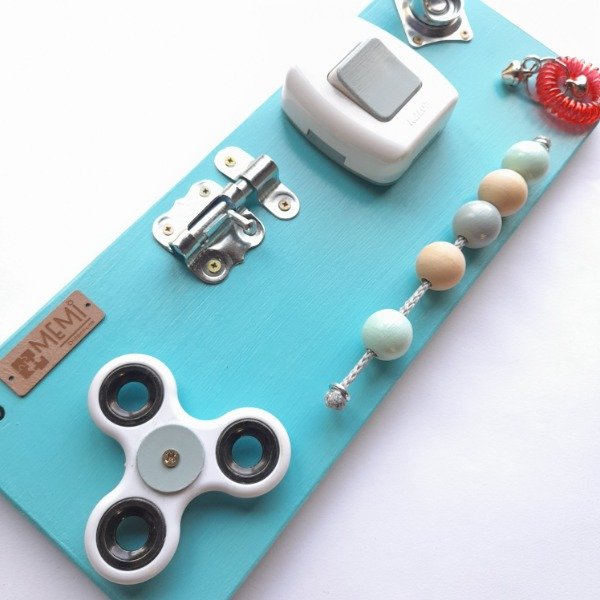 Producto - Tablero Sensorial Portable con Pasador de Bolitas. Color: Aguamarina