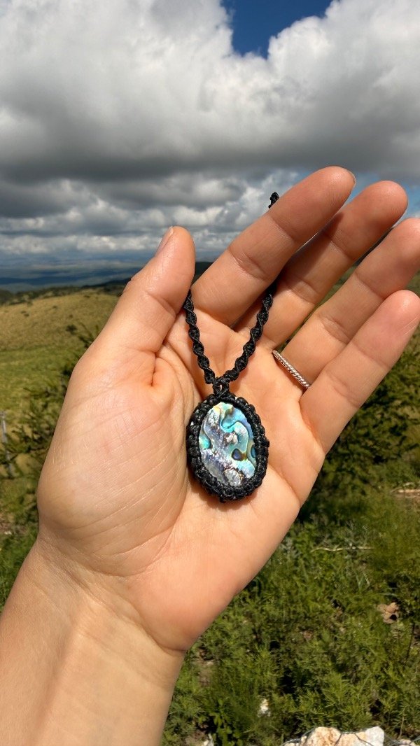 Producto - Collar Amuleto Abalon - Serenidad