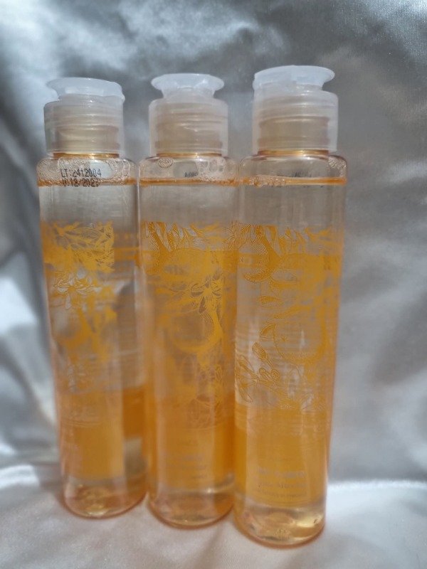 Producto - Agua micelar Flower con extracto de manzanilla Shine Cosmeticos