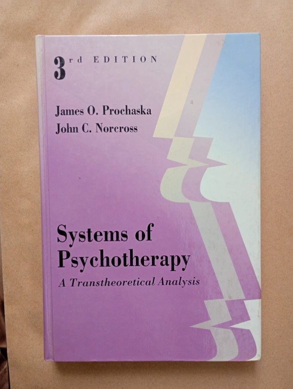 Producto - Systems of psychotherapy - Prochaska Norcross - Brooks Cole 1994 - Tapa dura