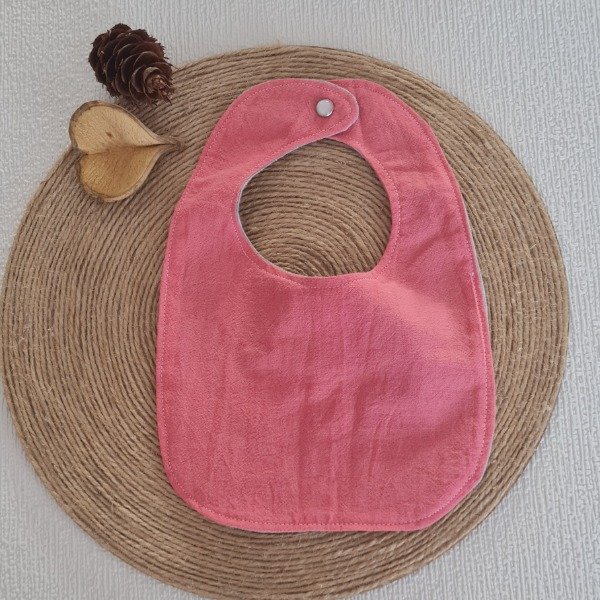 Producto - Babero cuadrado rosa