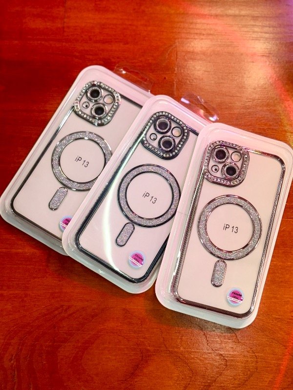 Producto - MagSafe Brillo IPhone 13