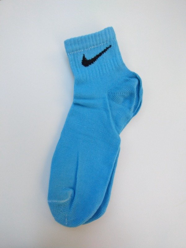 Producto - Nike Turquesa II