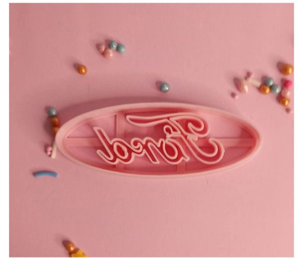 Producto - Cortante 3D logo de Ford