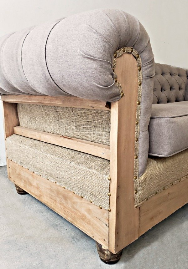 Producto - Chesterfield Constructor con puf móvil