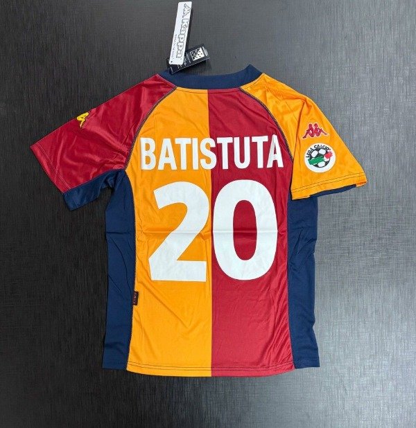 Producto - Camiseta Roma Retro 2001 2002 Gabriel Batistuta IMPORTADA
