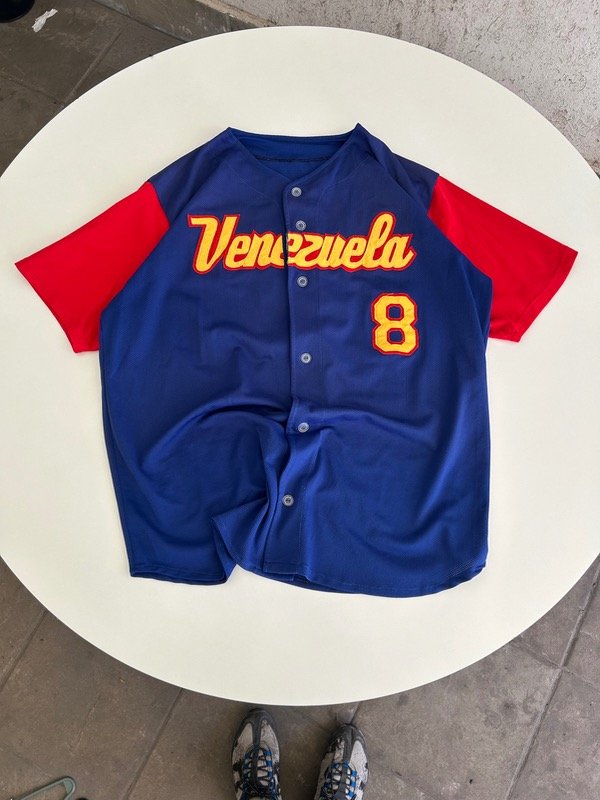 Producto - Camiseta Venezuela 8 (L)