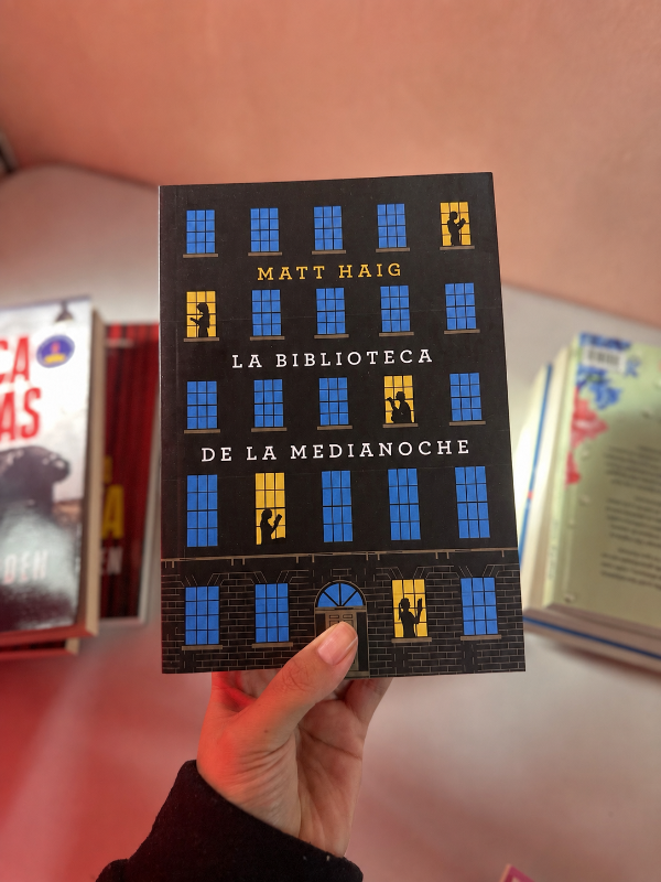 Producto - La biblioteca de la medianoche (De bolsillo)