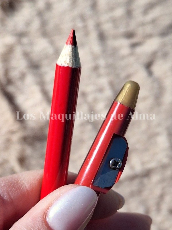 Producto - Delineador para Labios PINK 21 #01 ( con sacapuntas)