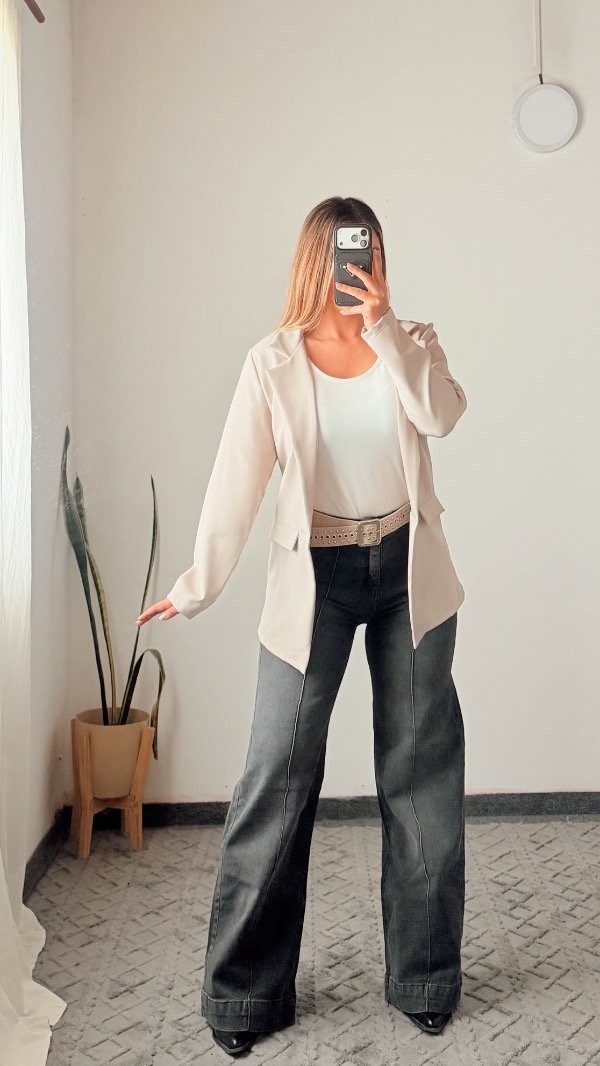Producto - Blazer largo beige