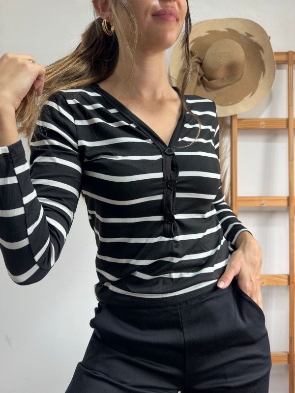 Producto - Camiseta Camila