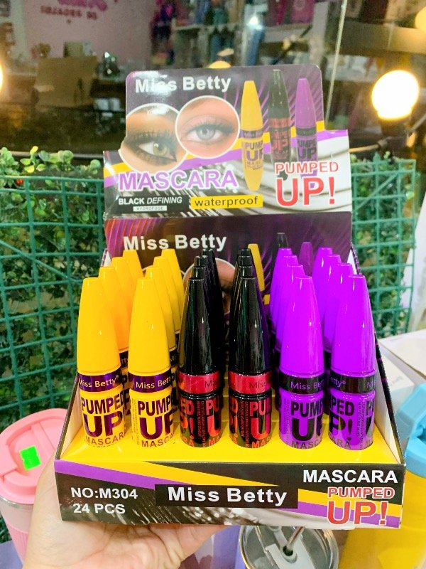 Producto - Máscara de pestañas pumpe