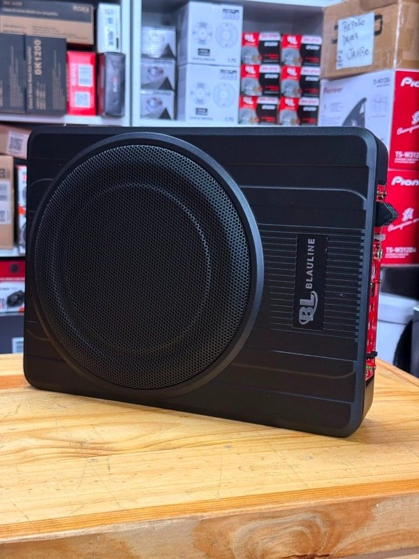Producto - SUBWOOFER BAJO ASIENTO SLIM BLAULINE 180 RMS 10 PULGADAS - 1