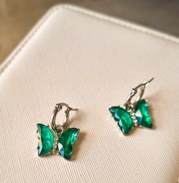 Producto - Aros mariposa de cristal verde