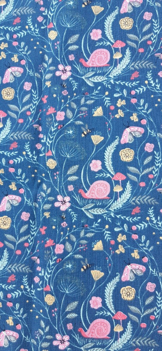 Producto - Higiene personal azul con mariposas
