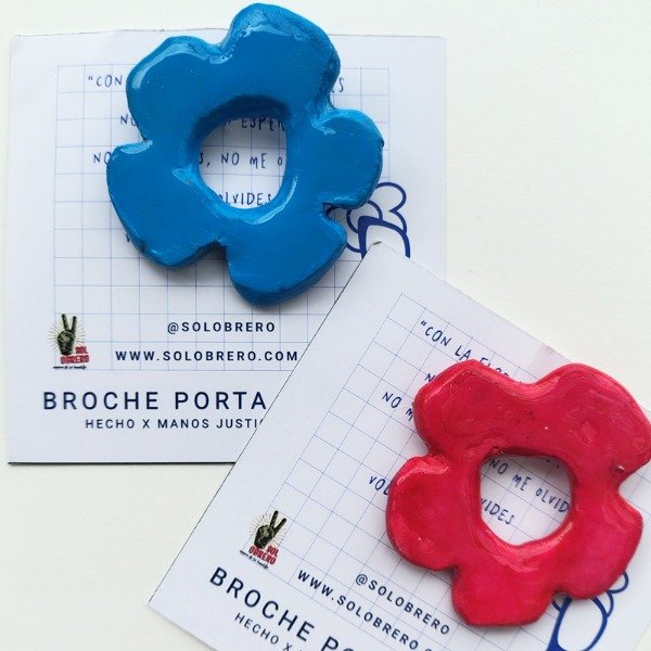 Producto - Broches Porta Lentes - Flor No Me olvides