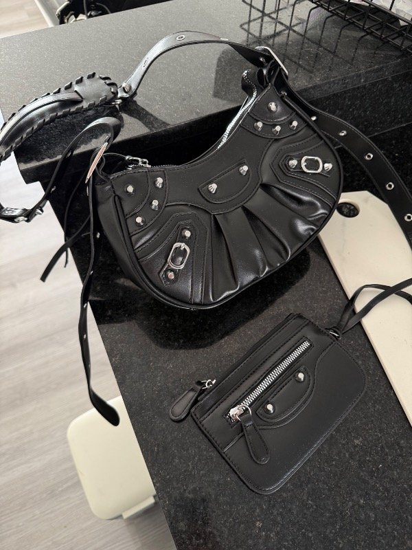 BALENC NEGRA — imagen 3