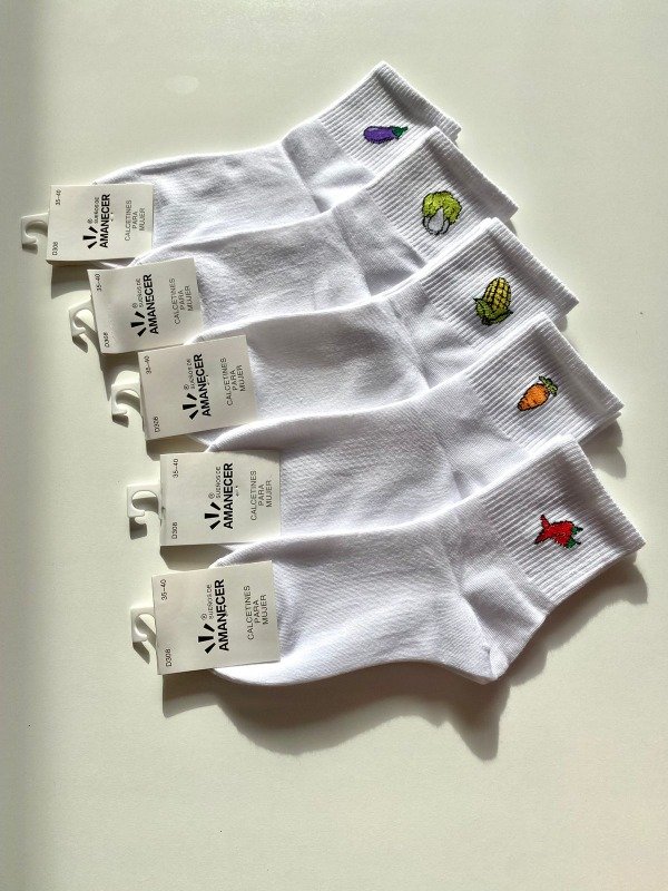Producto - Medias blancas 3/4 Damas- COD 3333