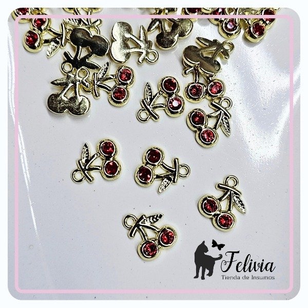 Producto - Dije Cereza mini con stras. Rojo