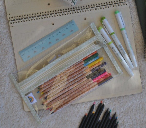 Producto - Cartuchera Cristal Estrellitas Beige