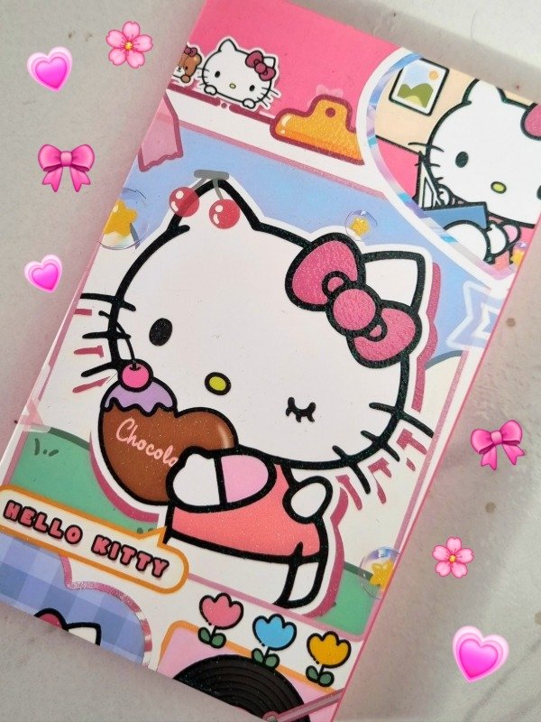 Producto - Paleta de Sombras 18 colors HELLO KITTY