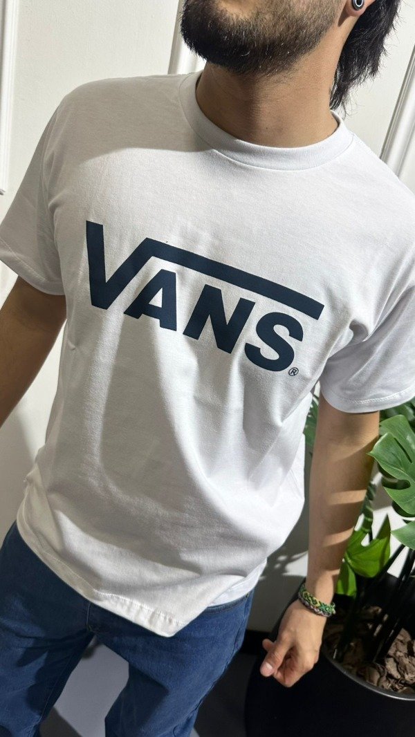 Producto - Remera Vans blanca