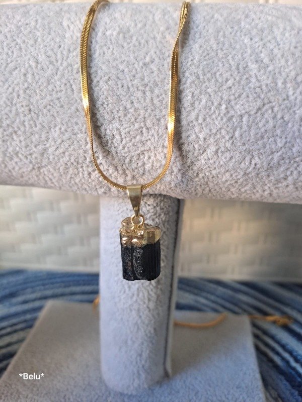 Producto - collar piedra turmalina negra