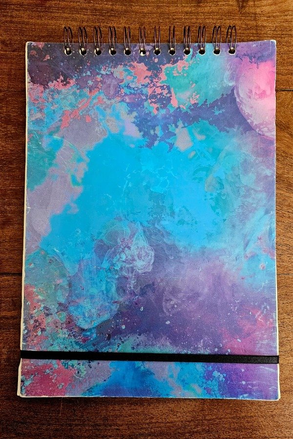 Producto - Cuaderno liso A4