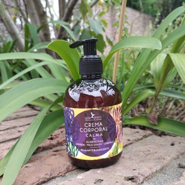 Producto - Crema Corporal Natural Relajante Emoliente - Almendras 300 ml Qori Q'ente