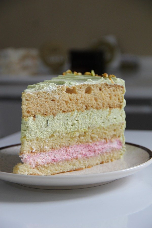 Producto - TORTA PISTACHOS Y FRUTOS ROJOS