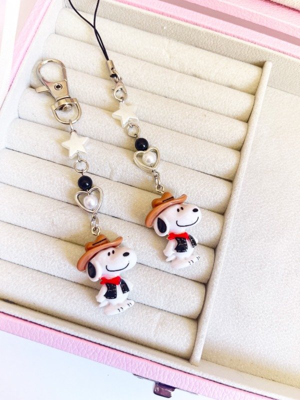 Producto - snoopy cowboy llavero o charm