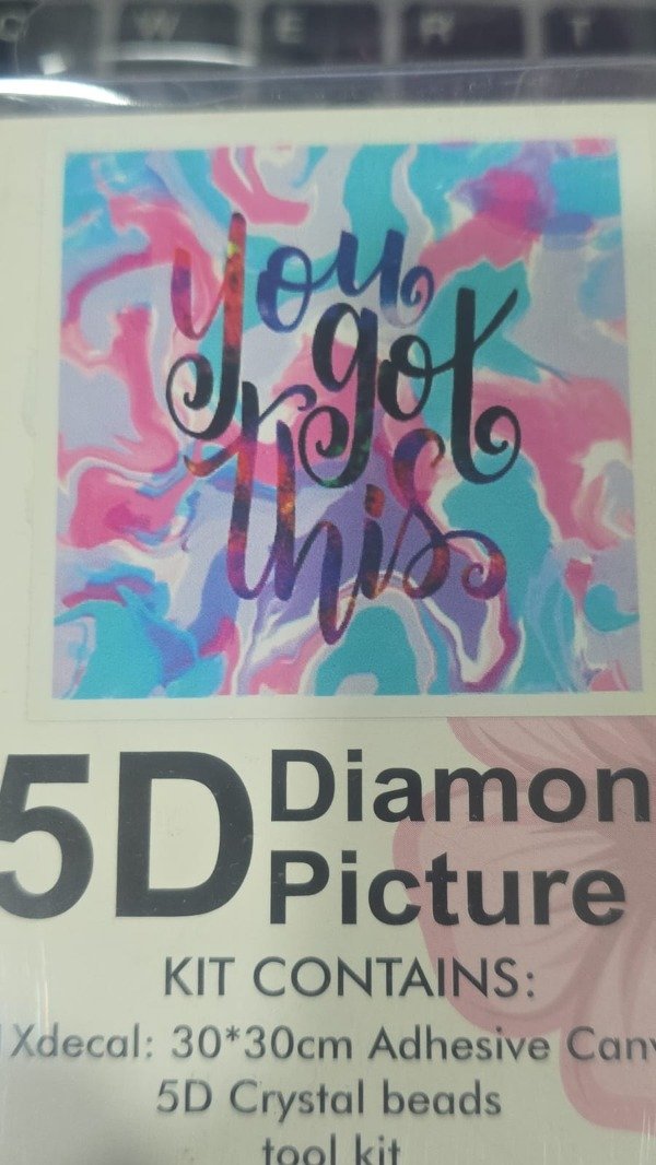 Producto - DIAMOND PAINTING 30X30 HI STONE FRASE EN COLORES