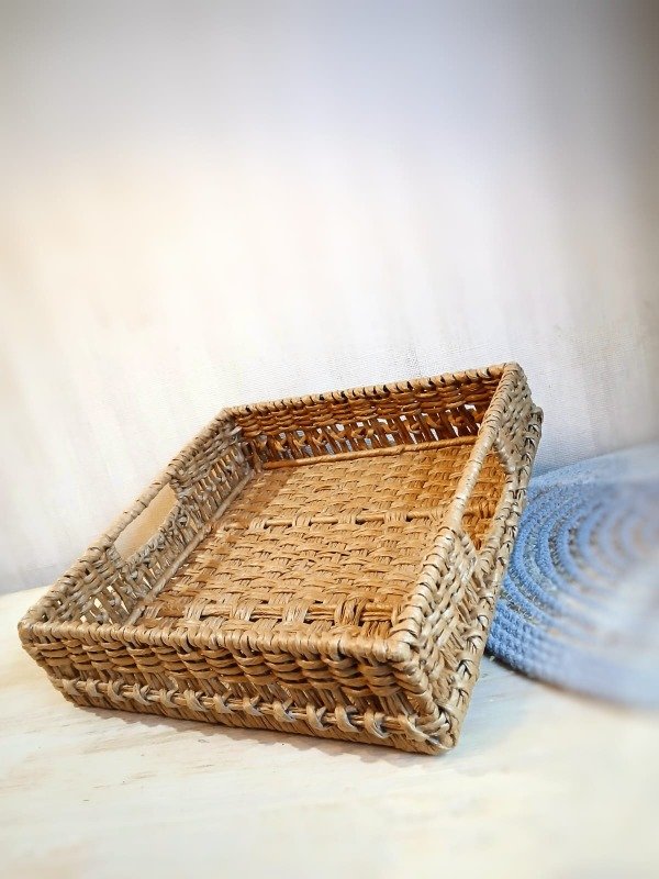 Producto - Bandeja cuadrada de hierro y kraft