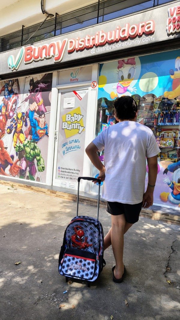 Producto - Spiderman Arañas - Mochila 16" Carro