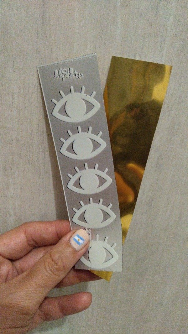Producto - Termotransferible ORO Tirita (4x14cm) Ojo Turco #2 mediano