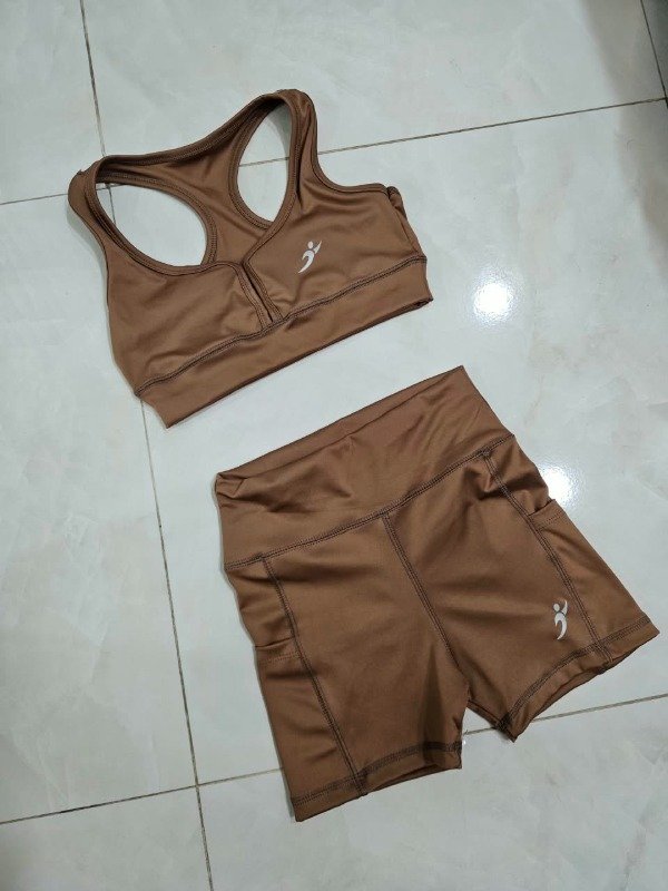 Producto - CONJUNTO DEPORTIVO TOP + SHORT DE LYCRA A46 K - 0