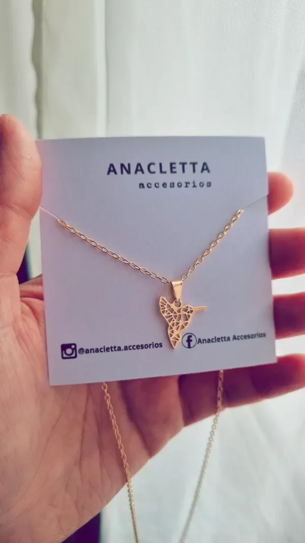 Producto - Gargantilla colibri calado enchapado en oro