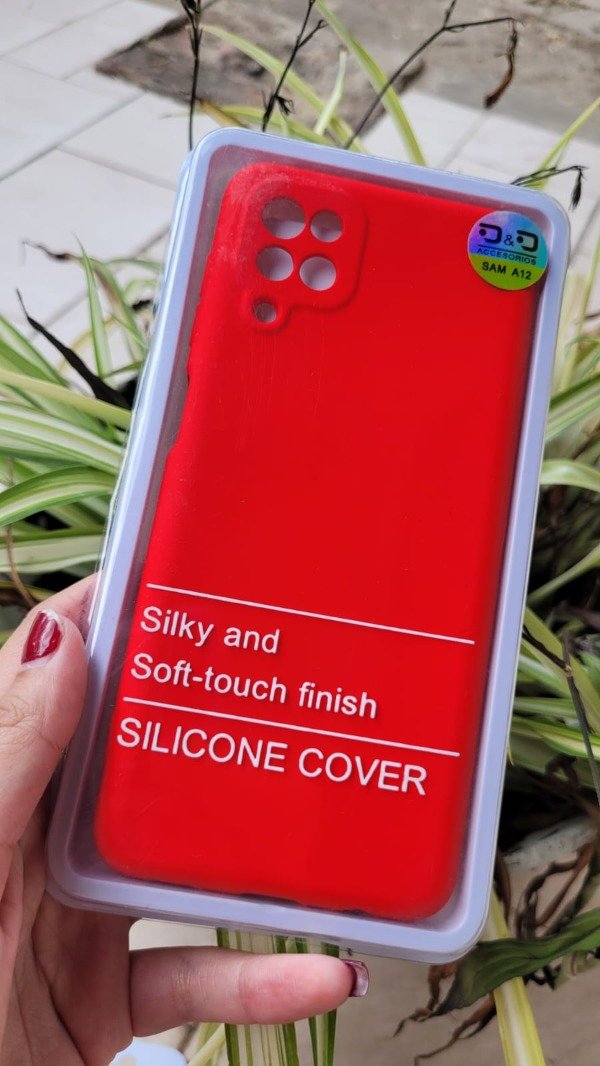 Producto - A12 y m12 silicona case roja