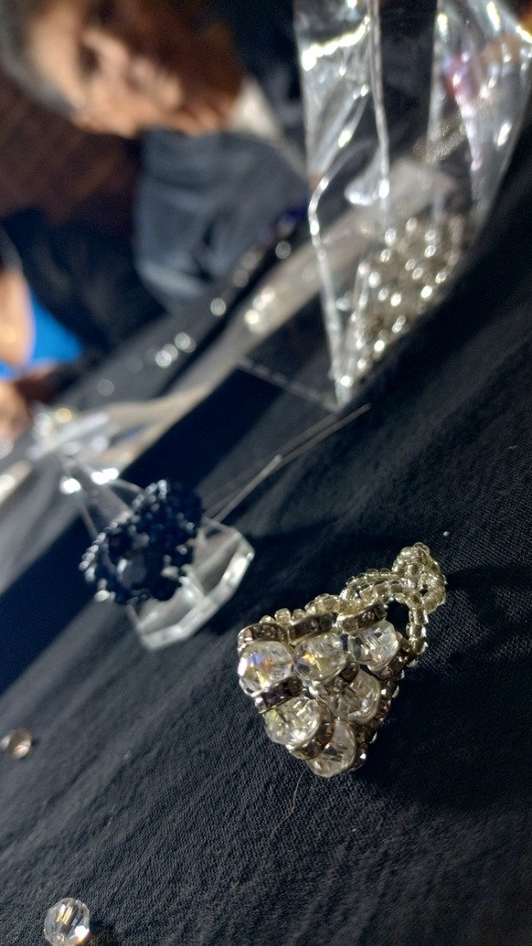 Producto - APRENDÉ BIJOU CON MOSTACILLAS Y CRISTALES