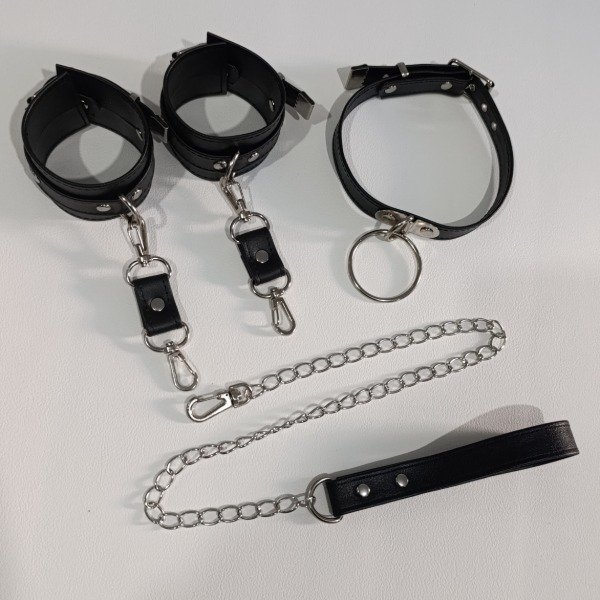 Producto - Set Choker, Correa de cadena y Esposas