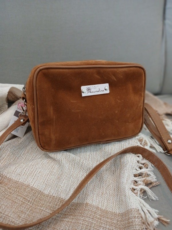Producto - Cala marrón gamuza