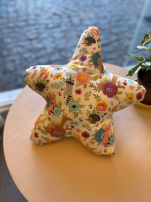 Producto - Almohadón estrella animales