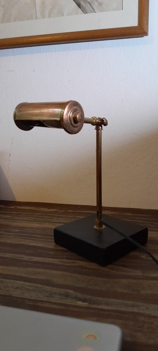 Producto - Velador de cobre para escritorio