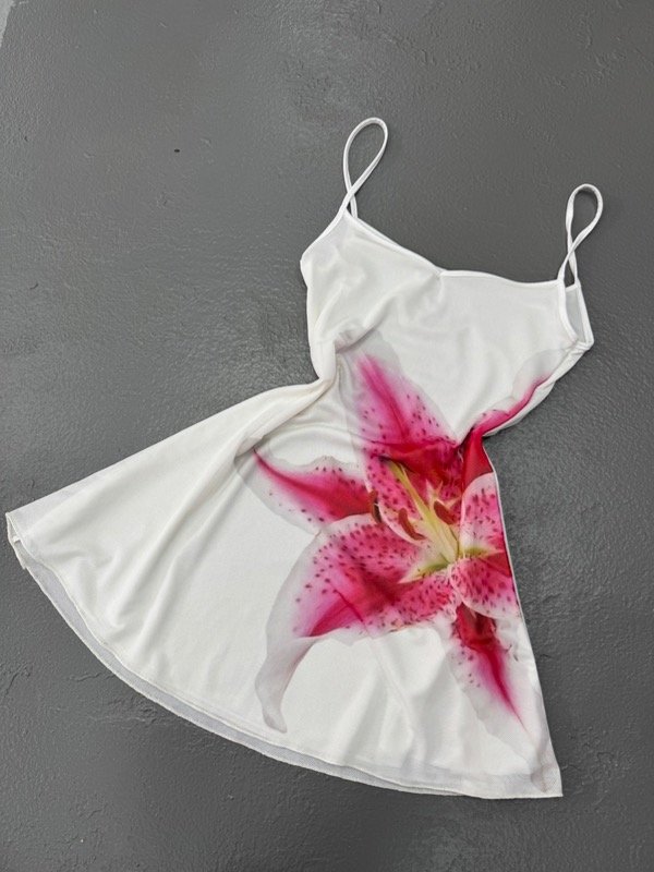 Producto - Vestido flor blanca