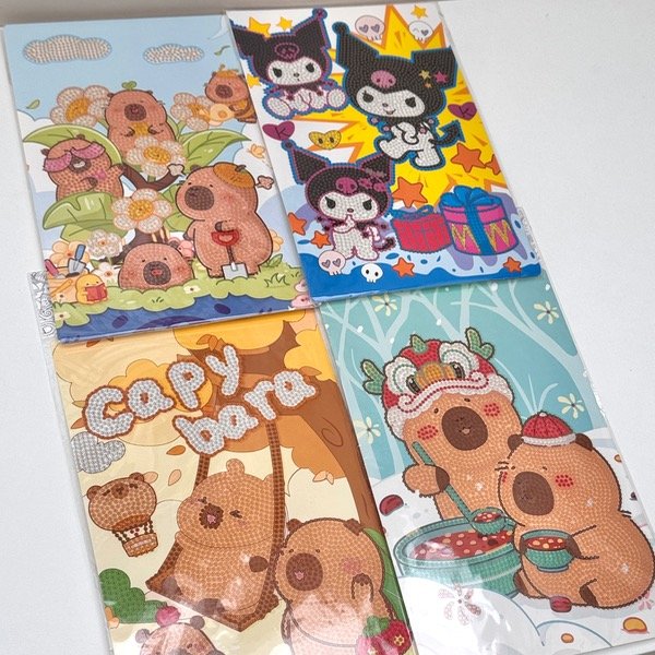 Producto - Diamond Painting 20cm x 30cm - Capybara y Kuromi