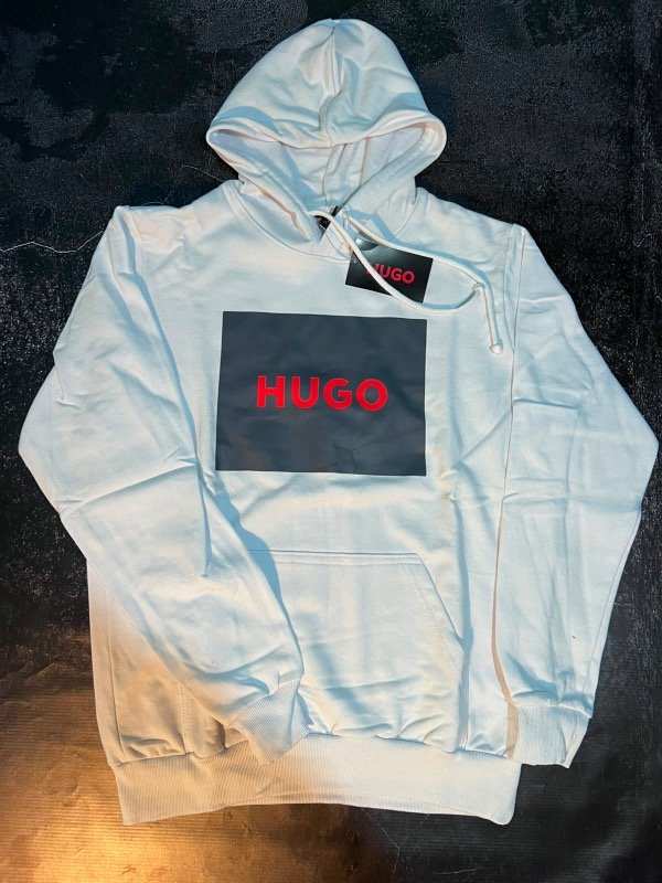 Producto - Buzo HB blanco rojo y negro 2
