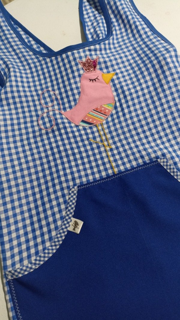 Producto - Guardapolvo cuadrille azul y Pajara