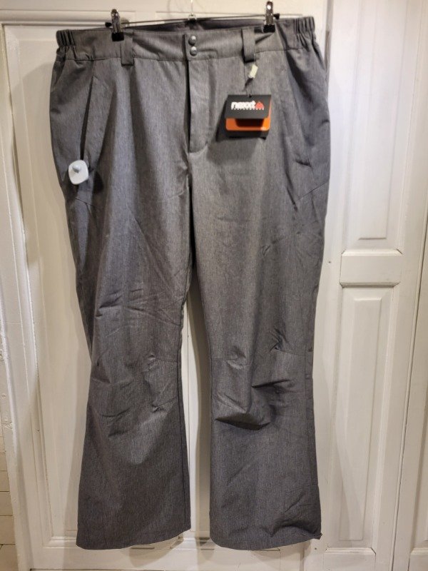 Producto - Pantalón de ski NEXXT Nuevo C/etiqueta C/trampa nieve Talle XXL - PRECIO: 198X