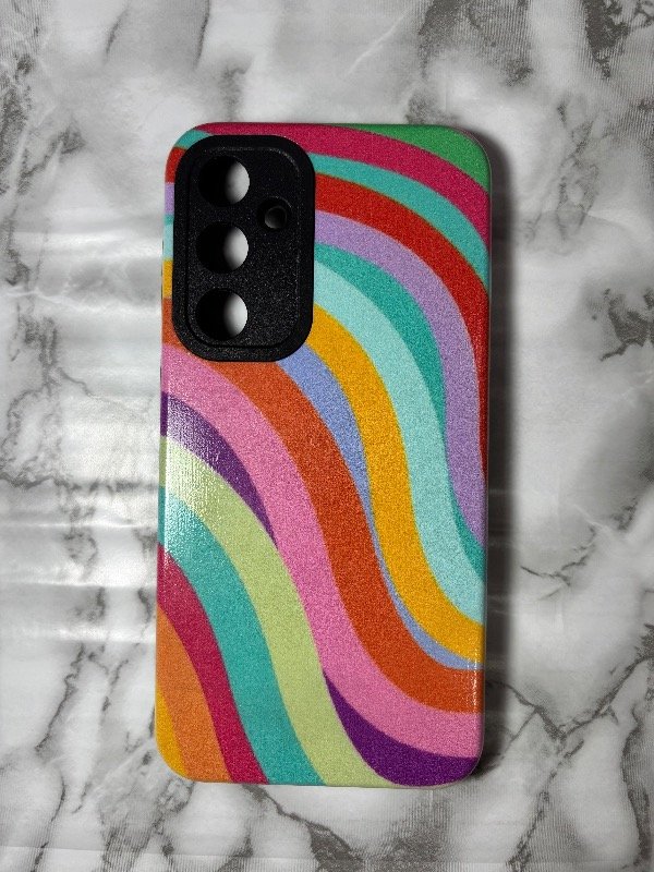 Producto - Case refo con diseño arcoiris S23Fe