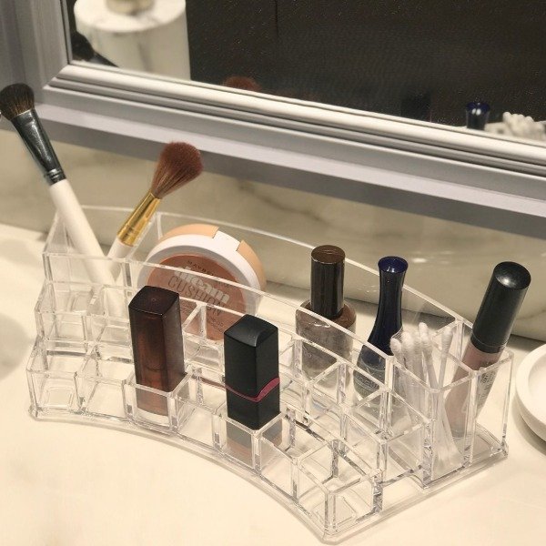 Producto - Organizador de maquillaje acrilico curvo 19 divisorios 27,5cm